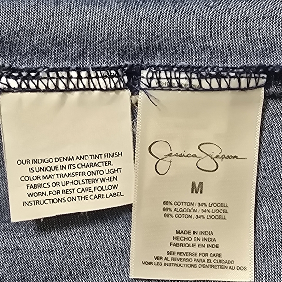 JESSICA SIMPSON Medium Sleeveless Denim Split Back Scoop Neck Pocket Tank - Picture 9 of 11